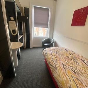 Small Single Room